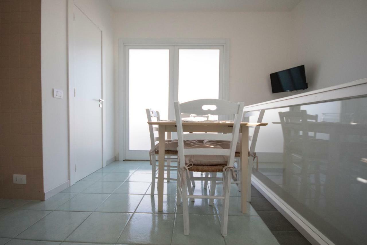 Il Mare Di Fronte “Casa Smeraldo” Savelletri Exterior foto
