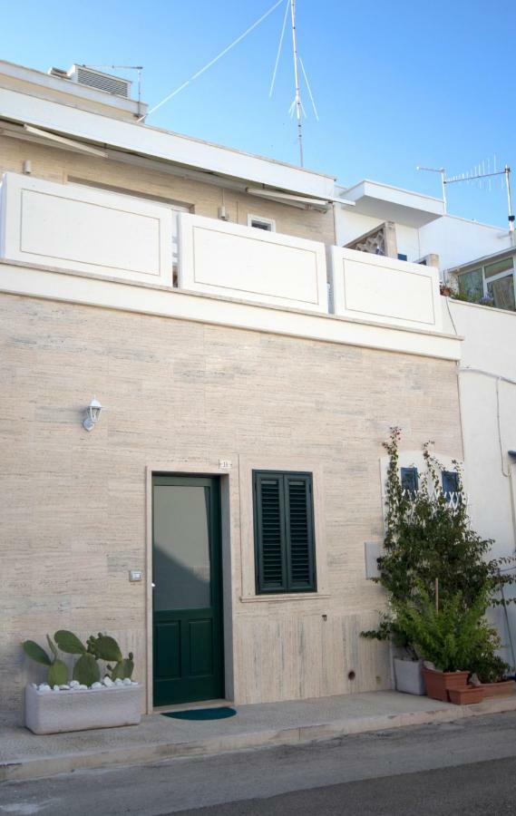 Il Mare Di Fronte “Casa Smeraldo” Savelletri Exterior foto
